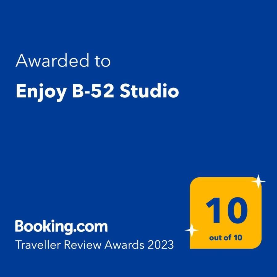 Enjoy B-52 Studio Belgrad Zewnętrze zdjęcie